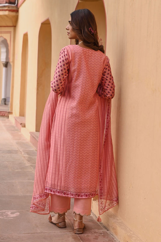 Orange Kurta And Dupatta Linen Printed Chevron Notched Set