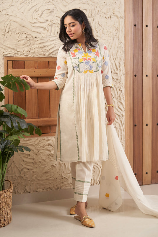 Beige Embroidery Applique Notched Bella Floral Kurta And Pant Set