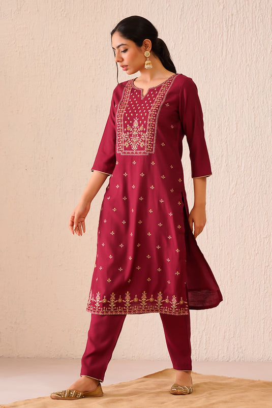 Maroon Viscose Silk Embroidered Notched Gul Arezo Kurta Pant Set