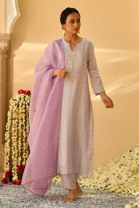 Purple Kurta And Pant Muslin Silk & Dupatta Organza Lining Naira Floral Set