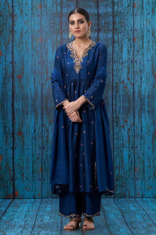 Blue Silk Embroidered Floral Notched Kurta And Palazzo Set