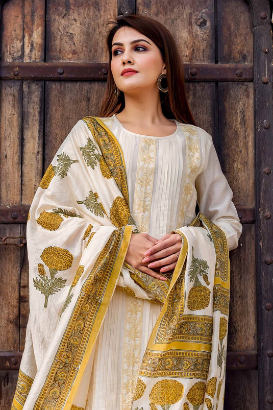 Yellow Cotton Printed Floral V Neck Pintuck Kurta Set