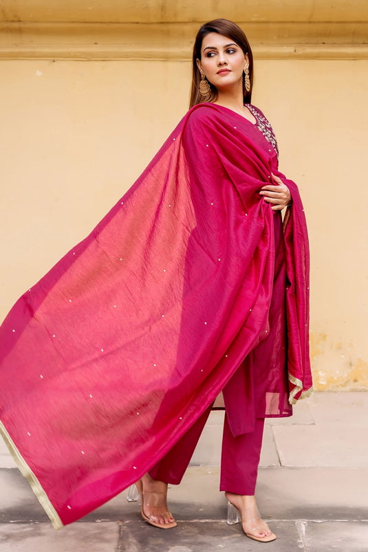 Pink Chanderi Embroidered Floral Round Kurta Set